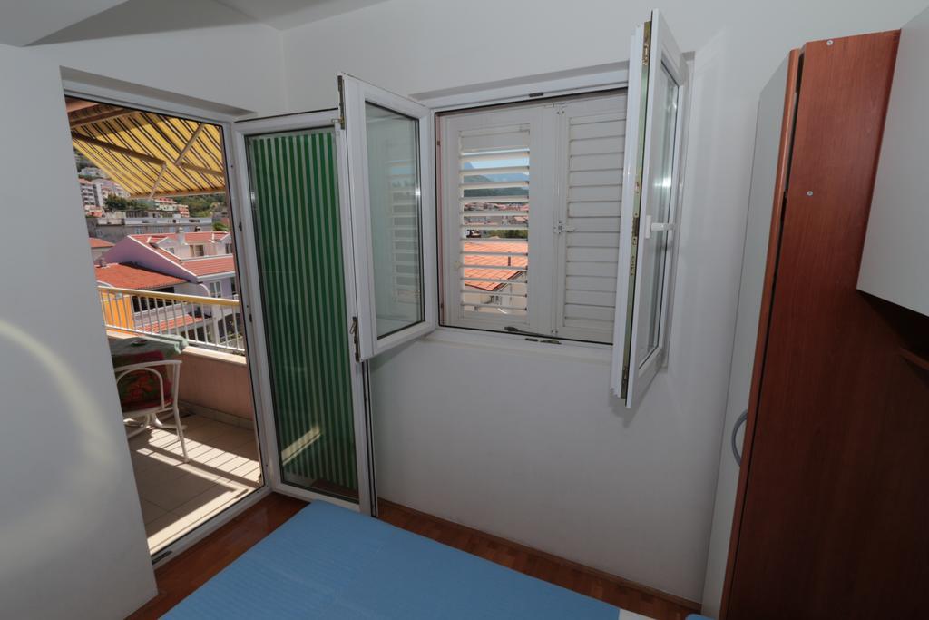 Central Beach Apartment Makarska Room photo